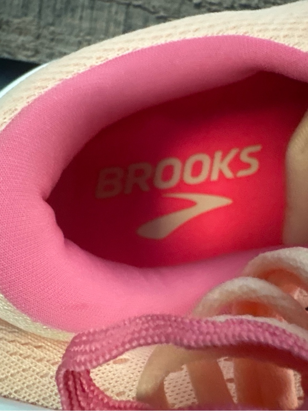 Brooks Ghost Max Women's Running Shoes - Peach & Hot Pink Accents - Picture 6 of 9